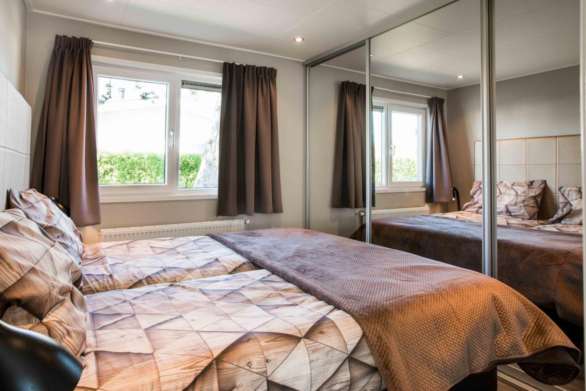 Europarcs Parc Du Soleil Hotel Нордвик Стая снимка